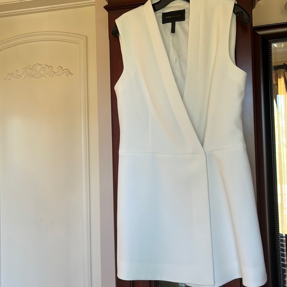 Vest-like bcbg dress in ivory